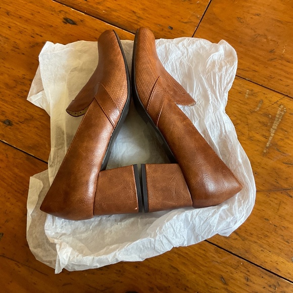 But Another Innocent Tale Shoes size 10 retro vibe - Picture 4 of 10